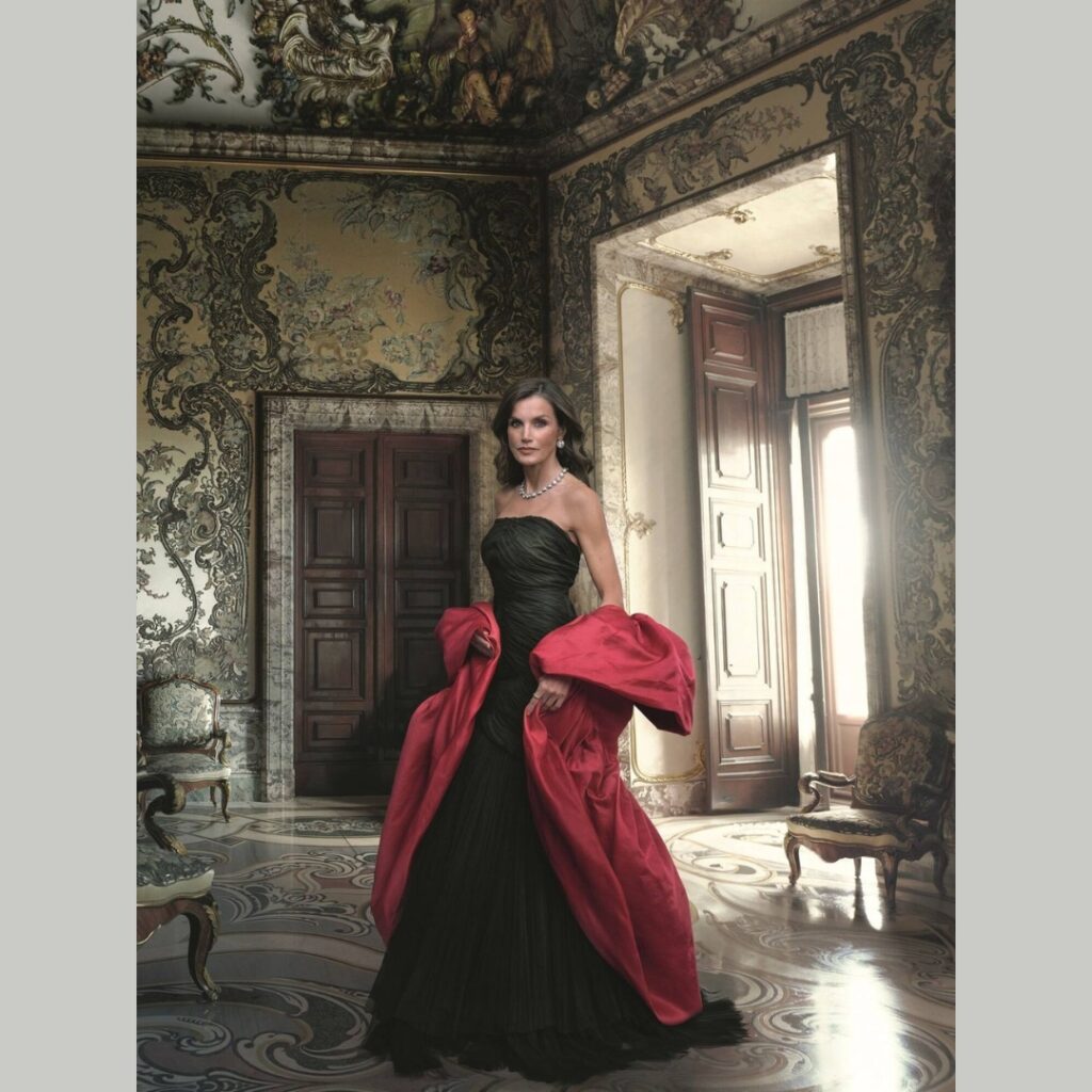 Photo of Queen Letizia by Annie Leibovitz wearing a Balenciaga Dress from the 40s and cape from the 60s