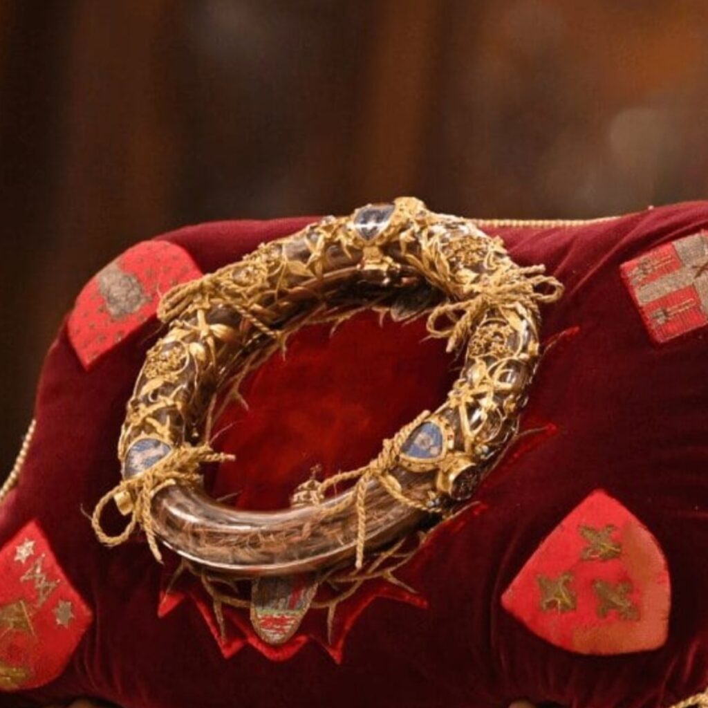 The crown of thorns present at Notre Dame in Paris every first Friday of the month